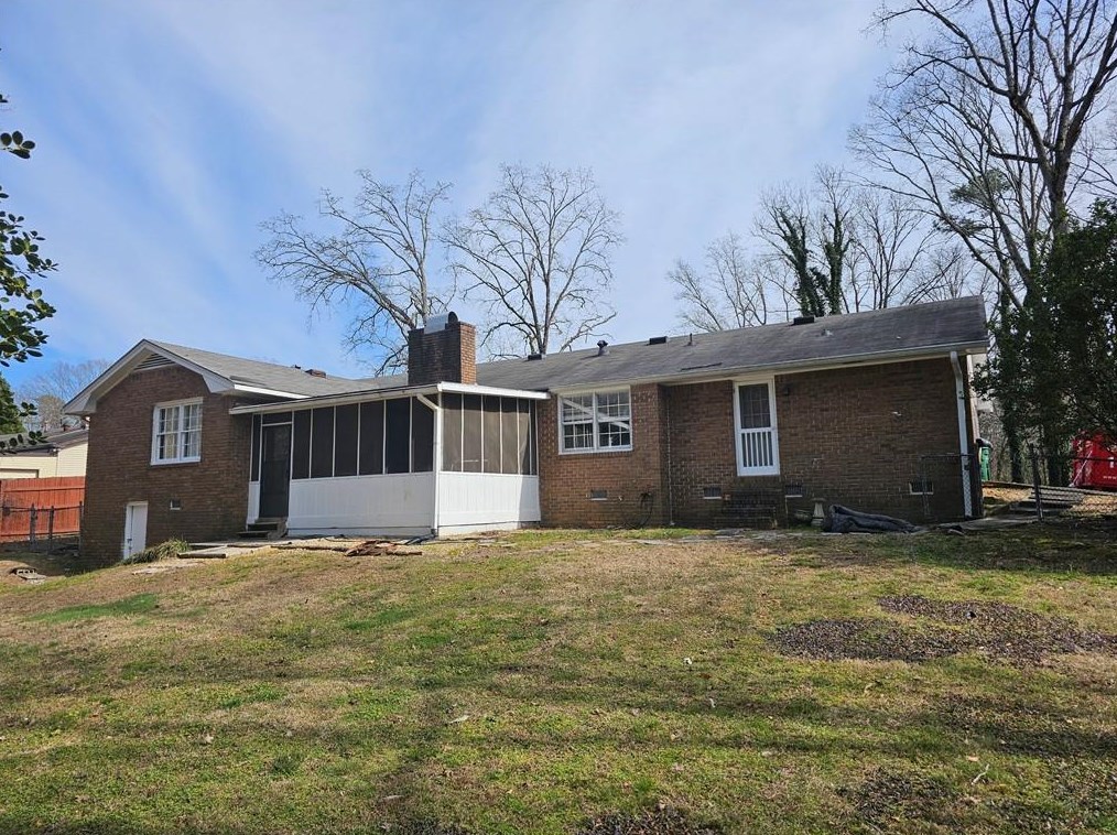 2030 Veracruz Dr, Lithonia GA  30039-3926 exterior