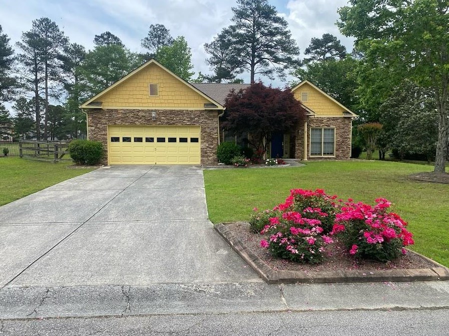 3111 Stillwater Dr, Villa Rica, GA 30180-8472