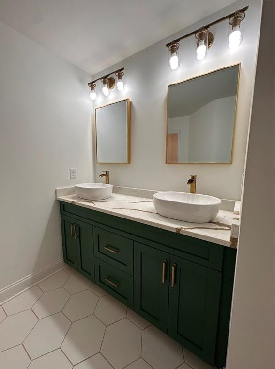 3647 Mitchell Lk Dr, Gainesville GA 30506-1211 exterior