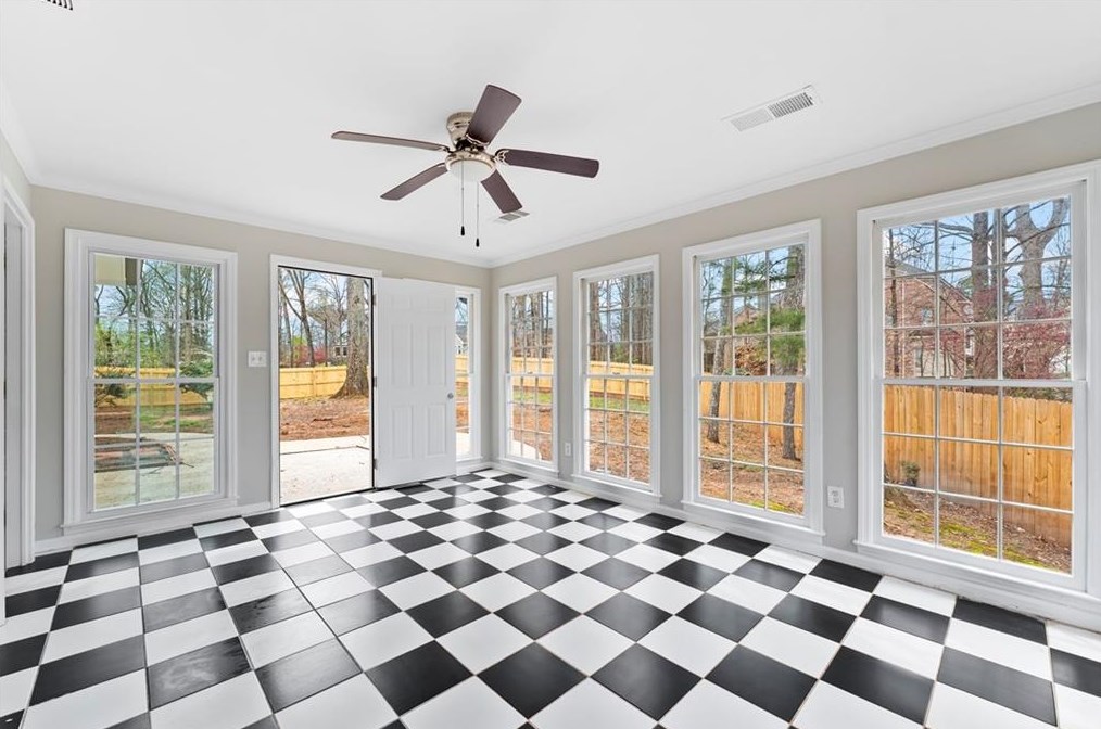 315 Amador Cir, Atlanta GA  30350-4001 exterior