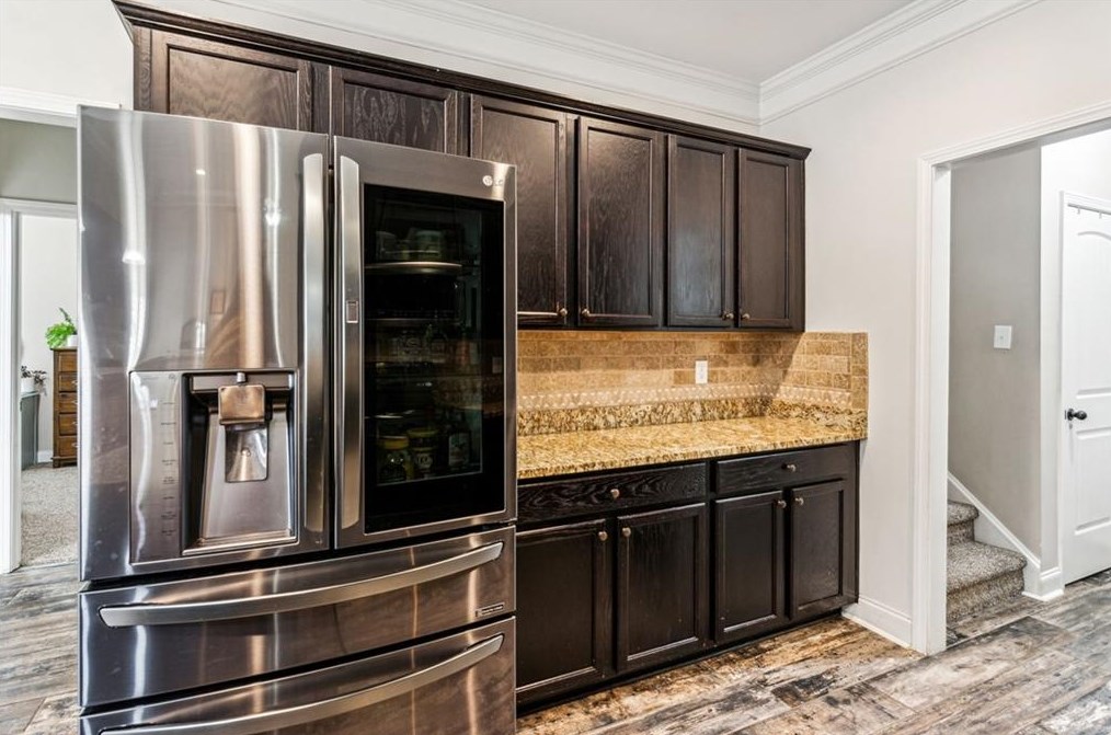2858 Shadowstone Way, Winder GA  30680-2985 exterior