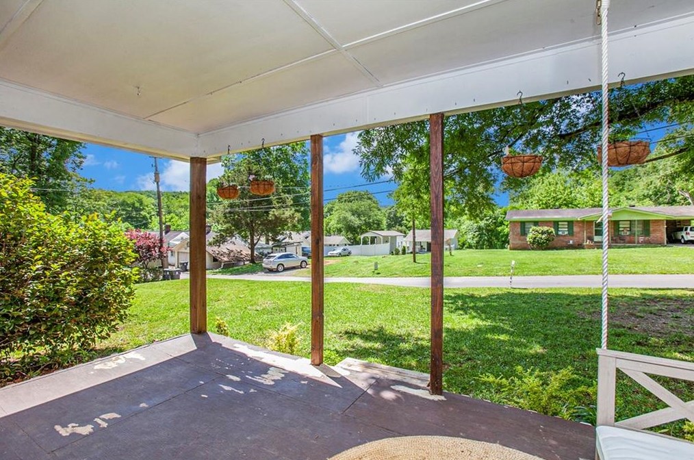 14 Love St, Cave Spring GA  30124-2722 exterior