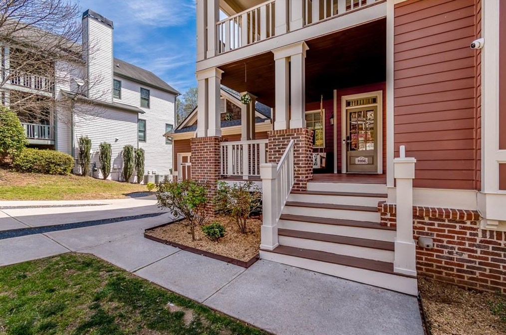 2556 Kickerillo Way, Atlanta GA  30316-3232 exterior