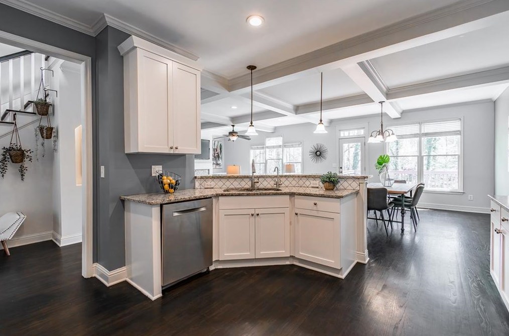 2556 Kickerillo Way, Atlanta GA  30316-3232 exterior