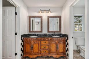 3371 Luxembourg Cir - Photo 38