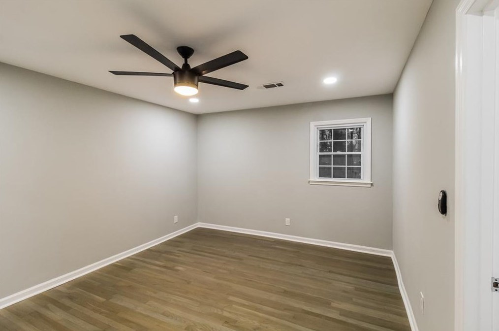6806 Womack Ct, Atlanta GA  30360-1533 exterior