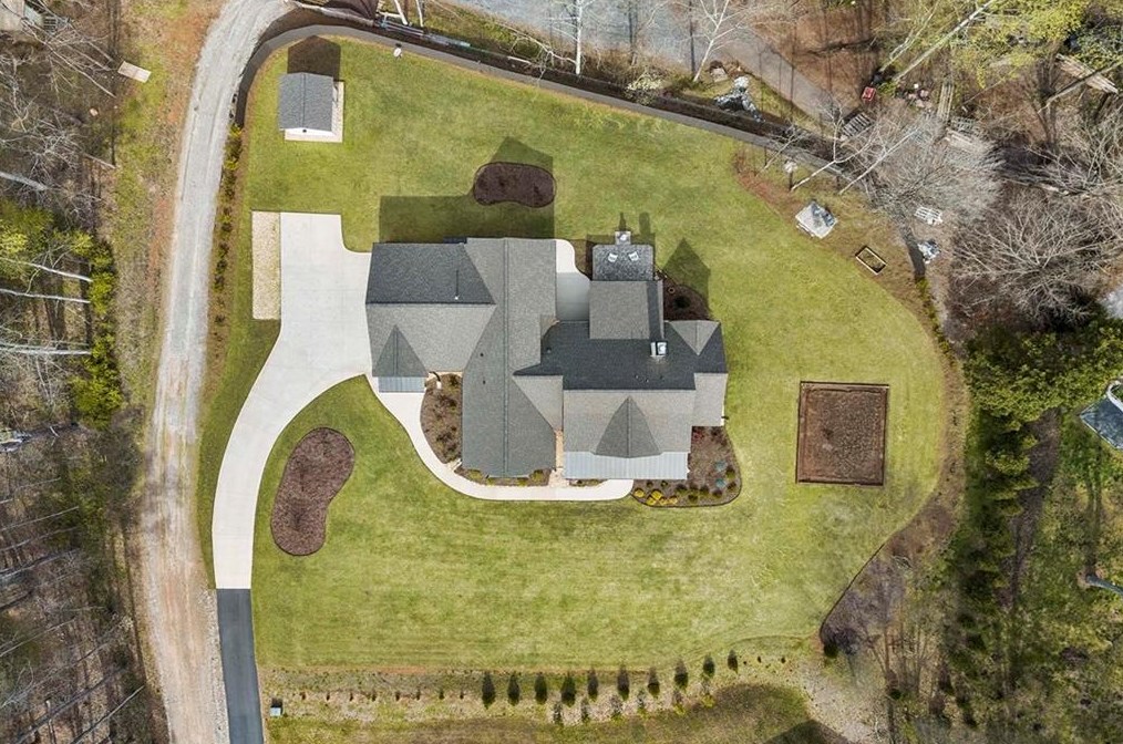 4643 Waters Rd, Holly Springs, GA 30188