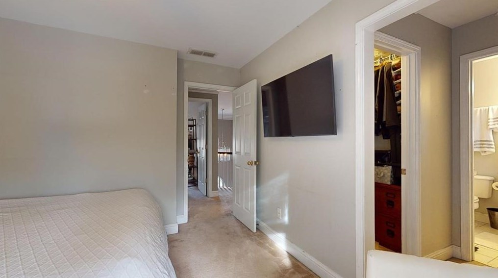 1557 Reserve Cir, Decatur GA  30033-1538 exterior