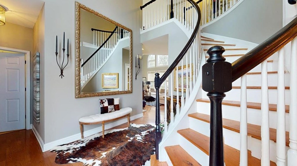 1557 Reserve Cir, Decatur GA  30033-1538 exterior