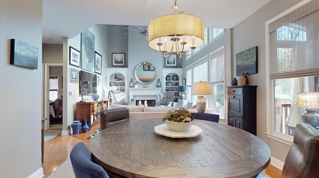 1557 Reserve Cir, Decatur GA  30033-1538 exterior