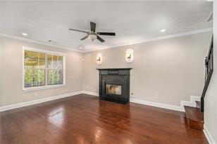 5452 Mayfair Crossing Dr - Photo 6