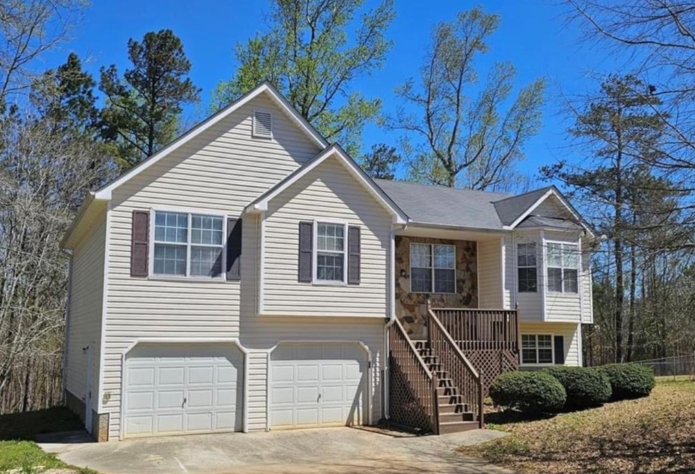 390 Princeton Dr, Dallas, GA 30157