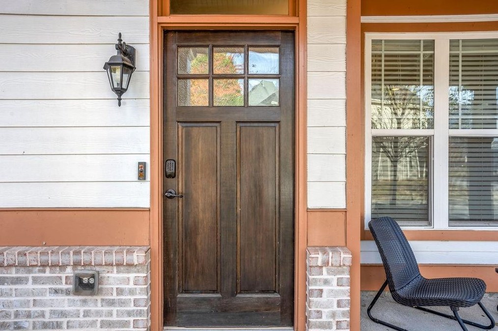 1781 Maple Walk Cir, Atlanta, GA 30315-4803