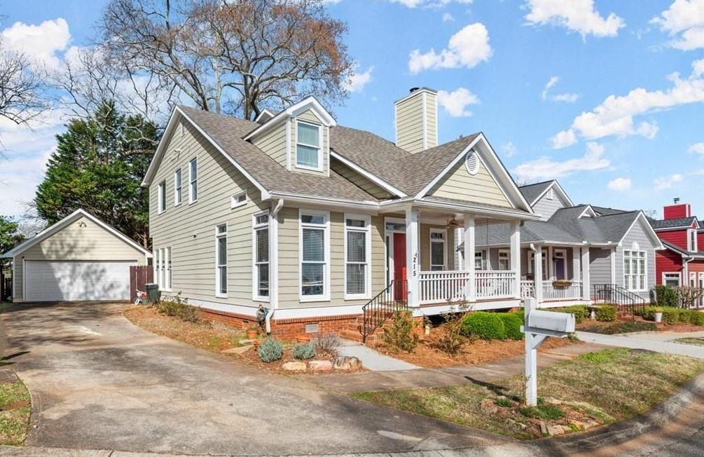 215 Ridley Ln, Decatur GA  30030-2912 exterior