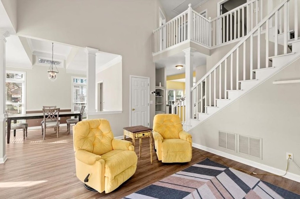 215 Ridley Ln, Decatur GA  30030-2912 exterior