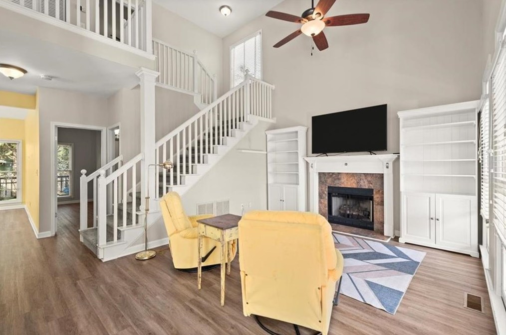 215 Ridley Ln, Decatur GA  30030-2912 exterior