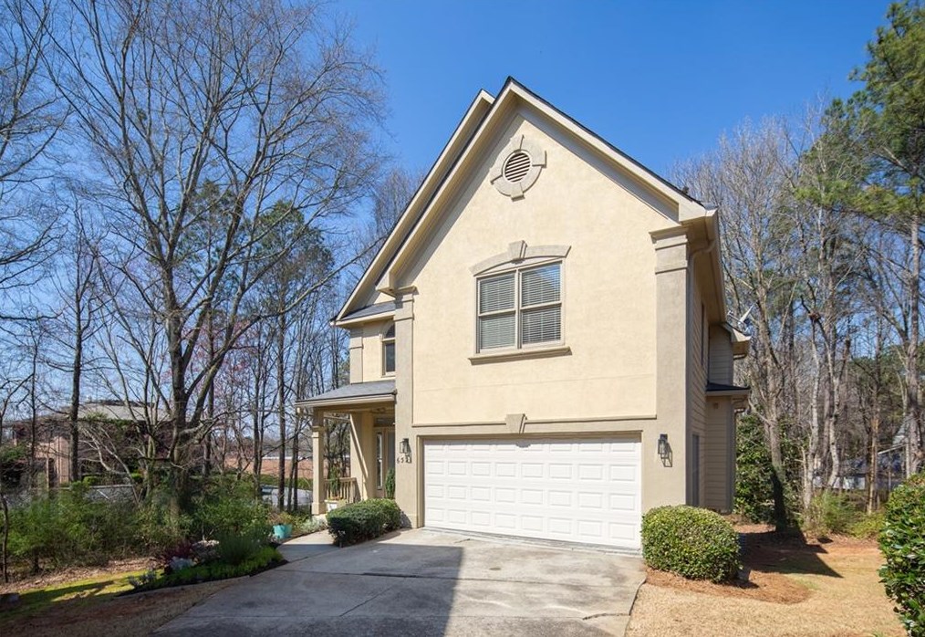 6321 Forest Hills Dr, Norcross, GA 30092-4546