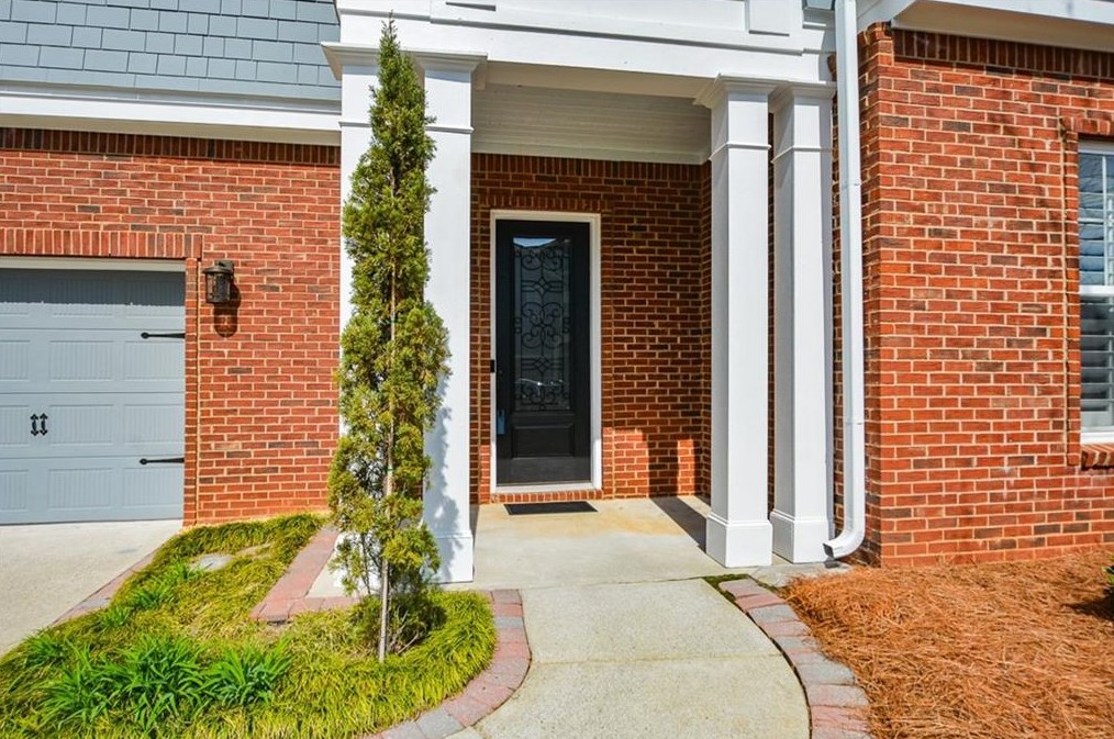 334 Melrose Cir, Holly Springs, GA 30188-6905