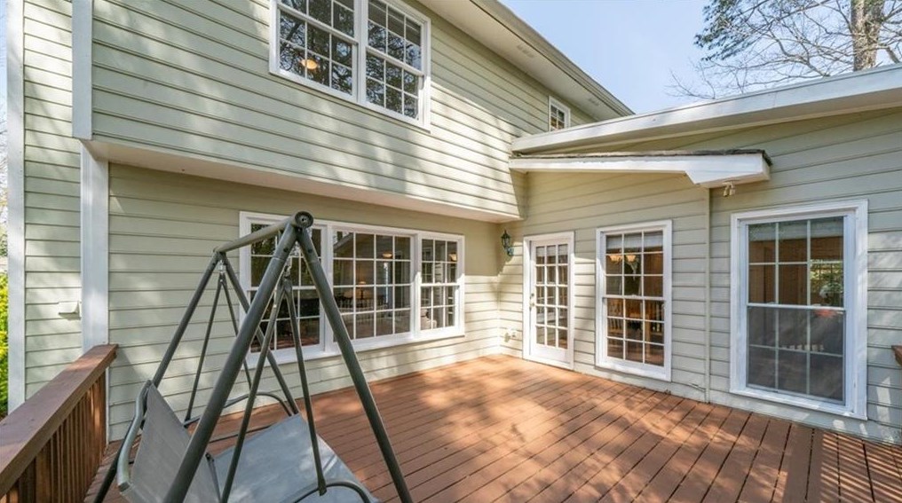 2953 4 Oaks Dr, Atlanta GA  30360-1753 exterior