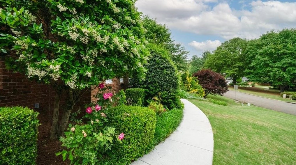 2953 4 Oaks Dr, Atlanta GA  30360-1753 exterior