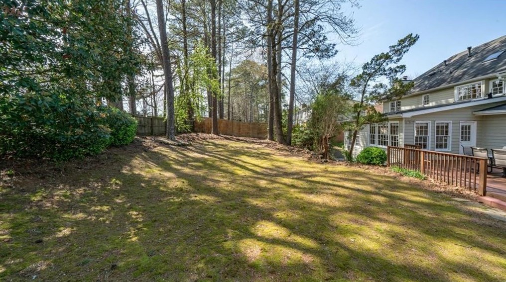 2953 4 Oaks Dr, Atlanta GA  30360-1753 exterior