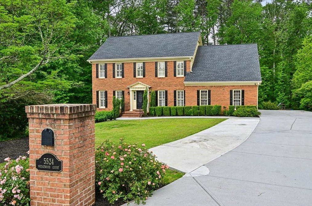 5524 Wedgewood Ct Sw, Lilburn, GA 30047