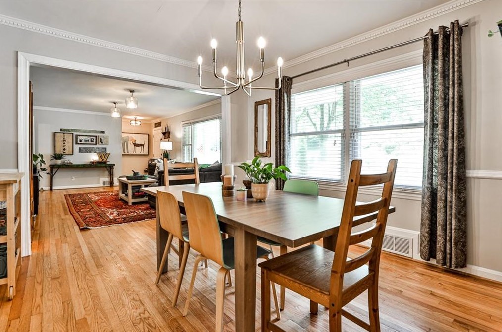 1845 Briarlake Cir, Decatur GA  30033-1126 exterior