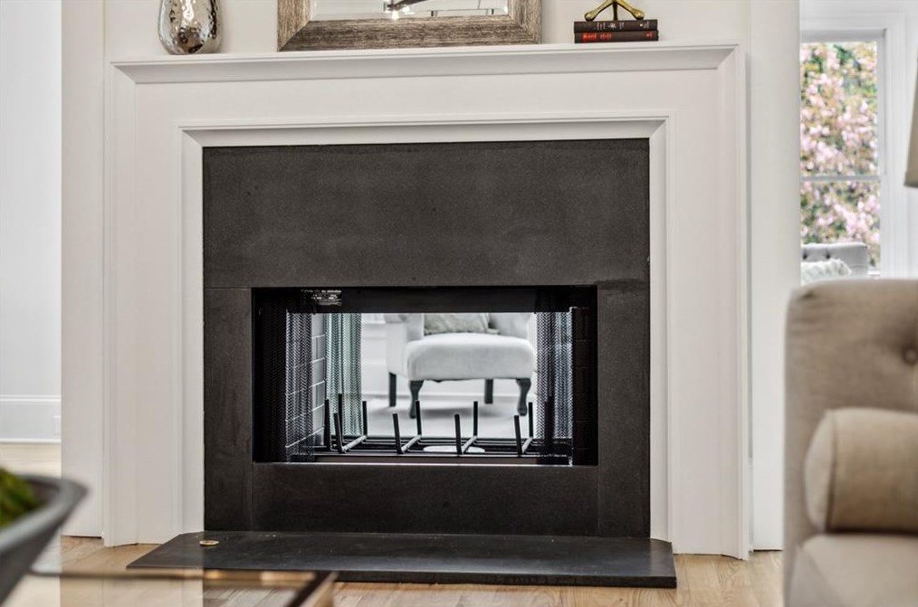 1539 Brookhaven Trce, Atlanta GA  30319-2557 exterior