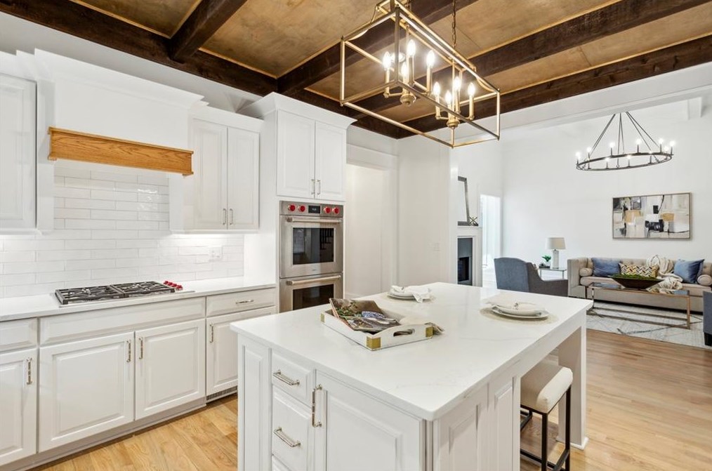 1539 Brookhaven Trce, Atlanta GA  30319-2557 exterior