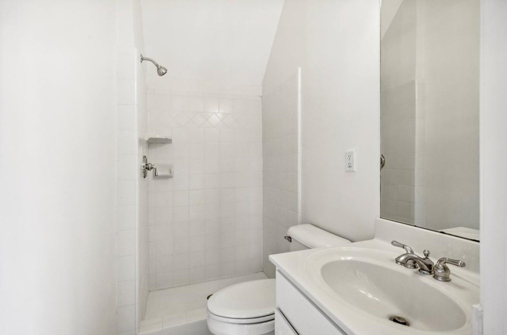 1539 Brookhaven Trce, Atlanta GA  30319-2557 exterior