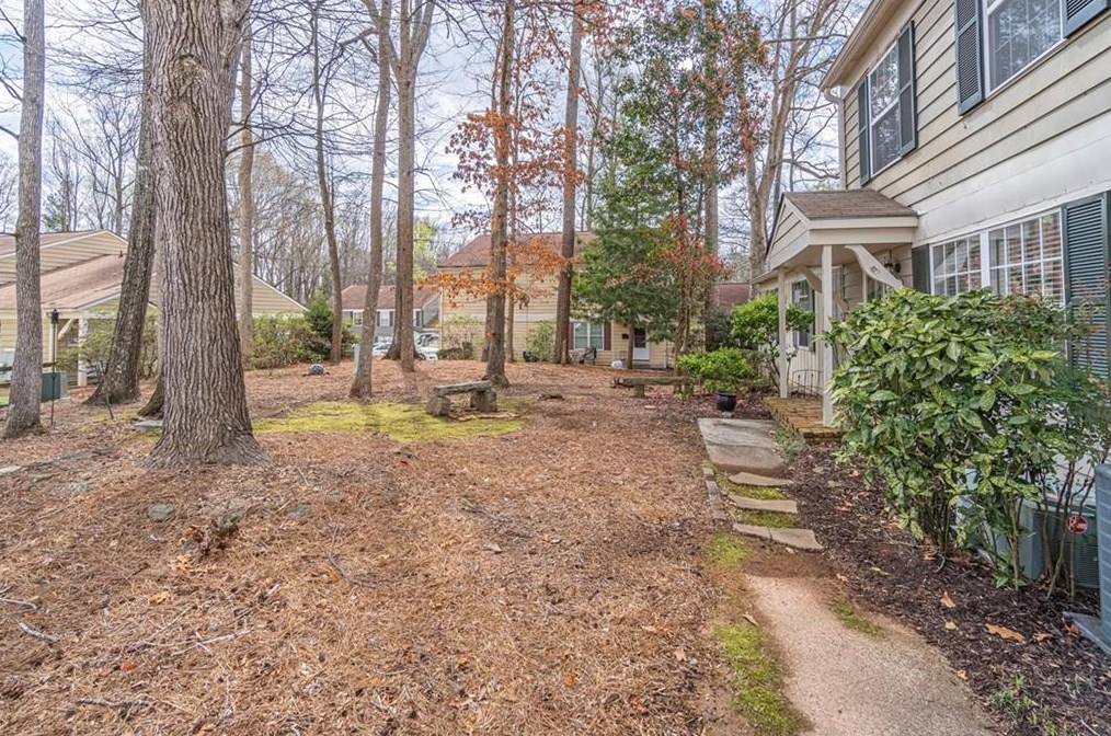 1326 Surrey Ln, Marietta, GA 30008-3633