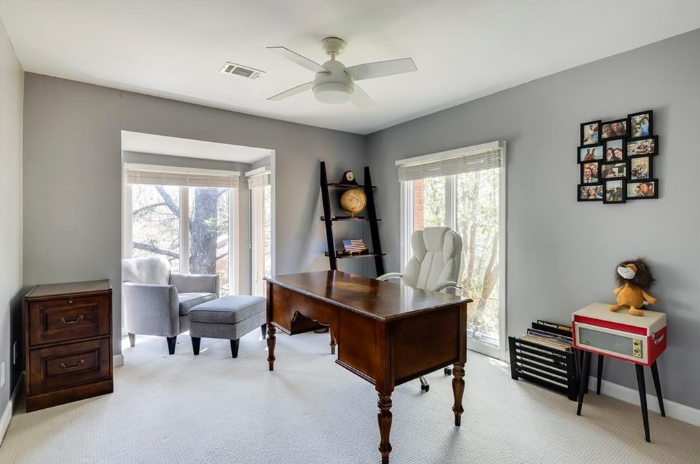 47 Willow Gln, Atlanta GA  30342-1341 exterior