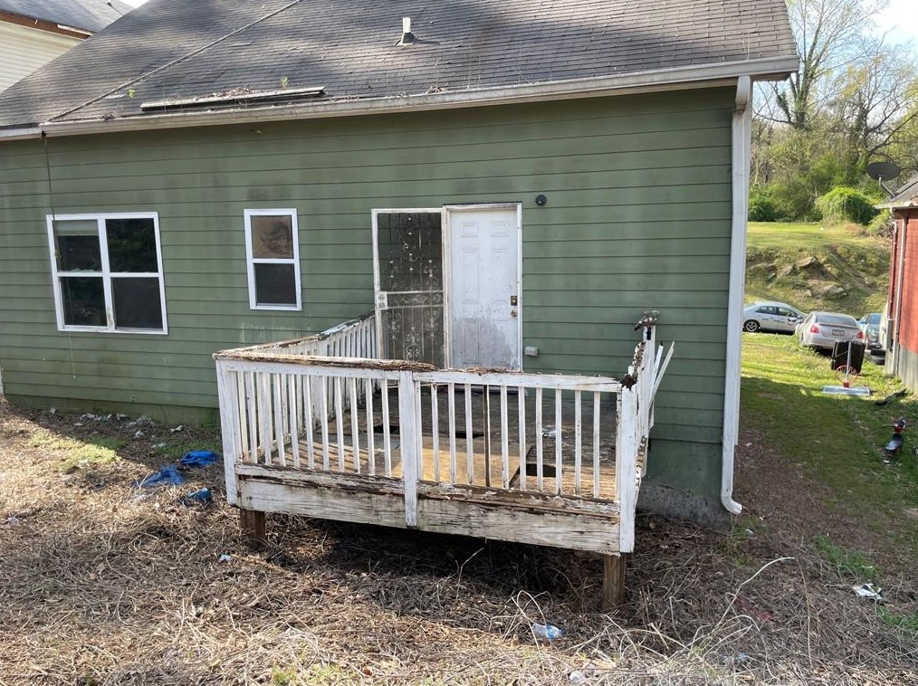 397 Yonkers Ave, Atlanta GA  30314-1116 exterior