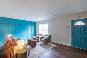 2203 Victoria Pl - Photo 4