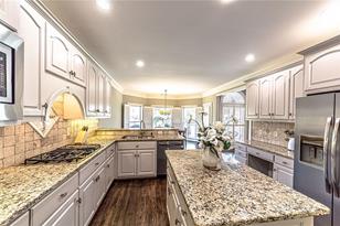 8990 Etching Overlook - Photo 22