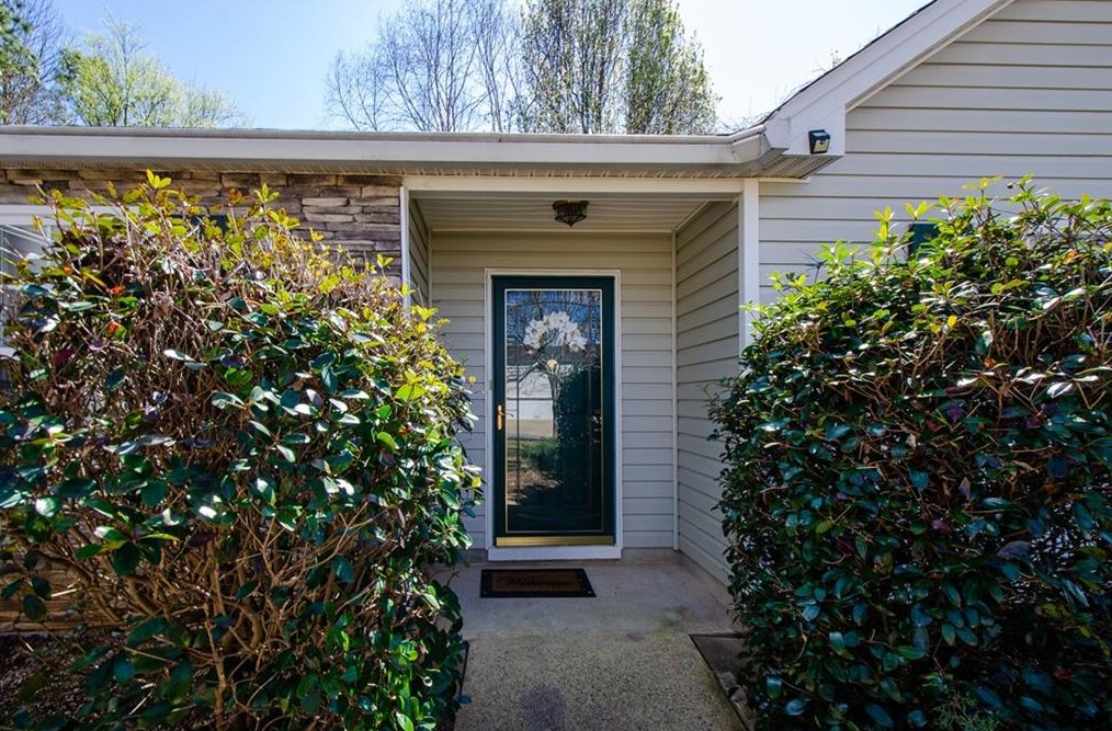 1003 River Plantation Dr, Holly Springs, GA 30188-2394