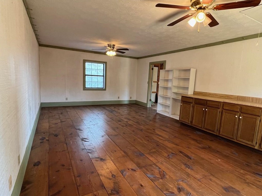 1915 Gherry Dr, Austell GA 30106-2923 exterior