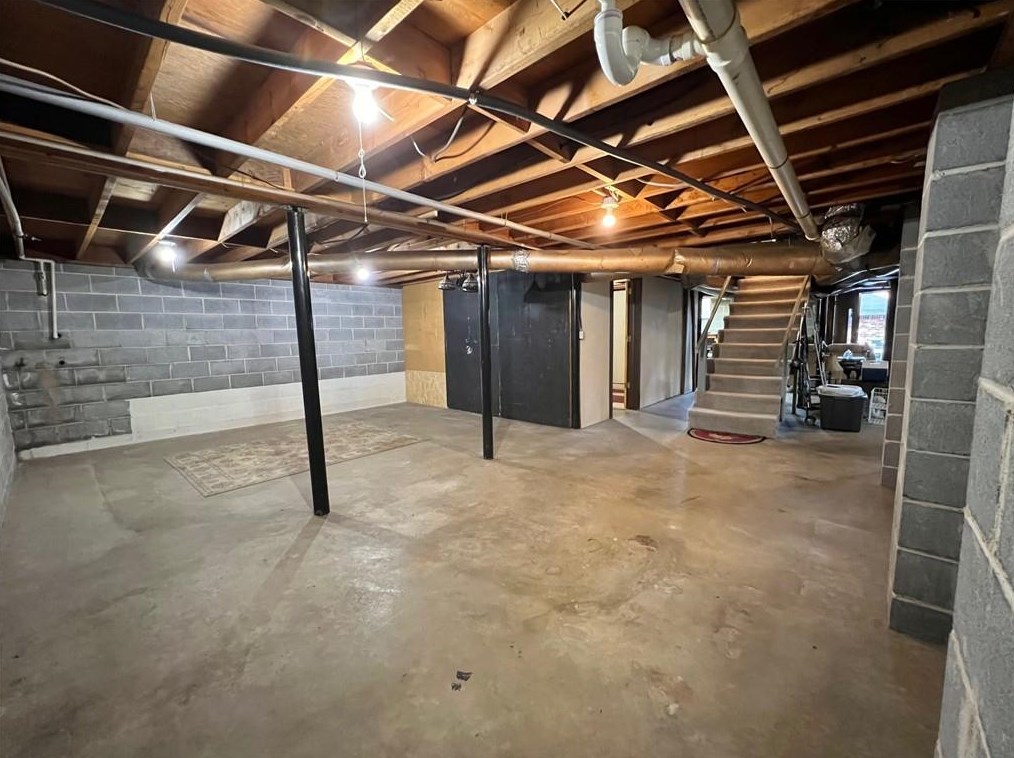 1915 Gherry Dr, Austell GA 30106-2923 exterior