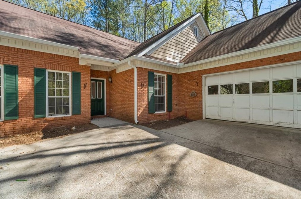 4888 Terrace Green Trce, Stone Mountain, GA 30088