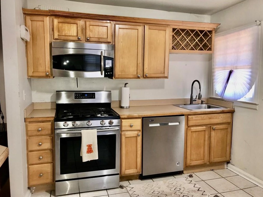 3501 Orchard Cir, Decatur GA  30032-2511 exterior