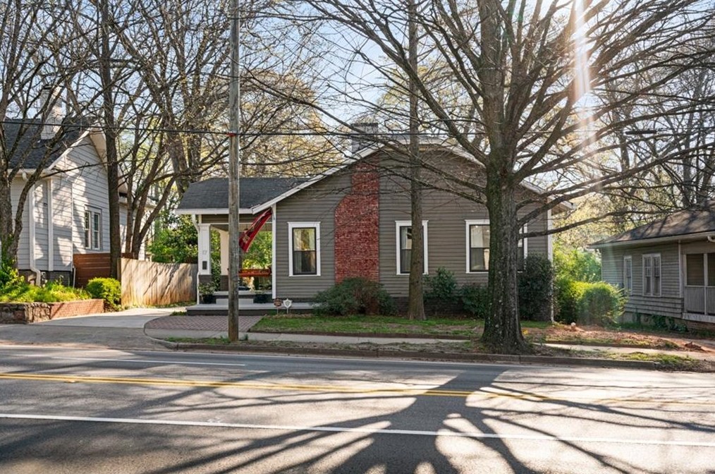 17 Moreland Ave, Atlanta, GA 30307-2741