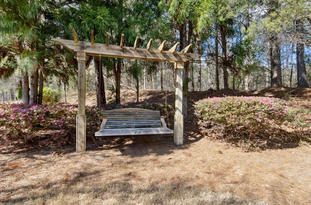 3552 Lilac Springs Dr, Powder Springs GA  30127-9523 exterior