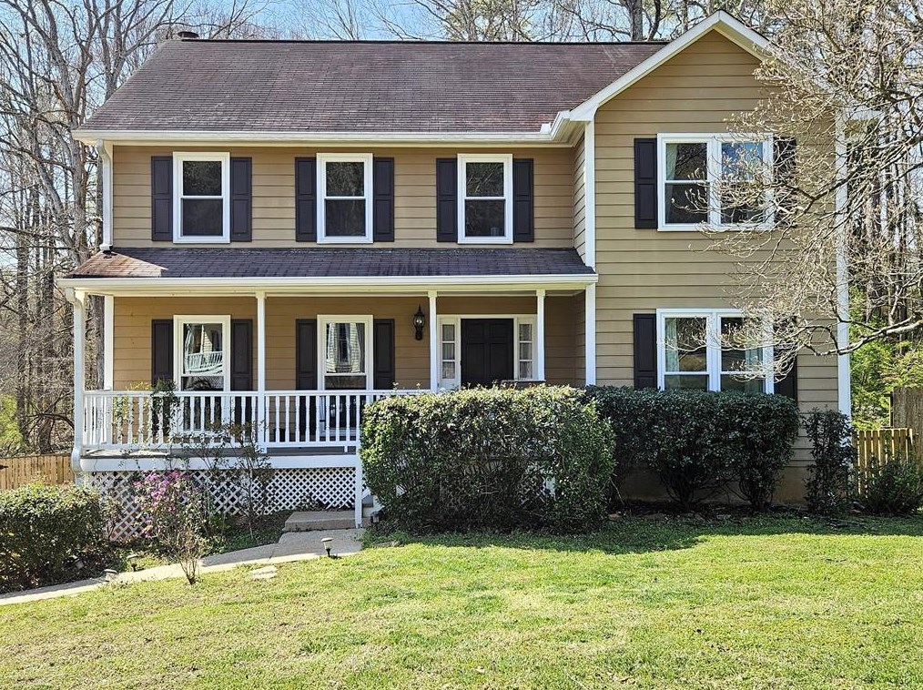 275 Carriage Station Cir, Roswell, GA 30075-4656