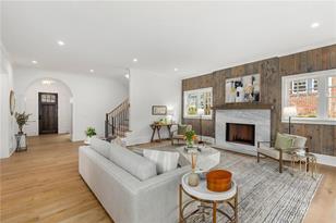 1859 Ridgewood Dr, Atlanta GA  30307-1167 exterior