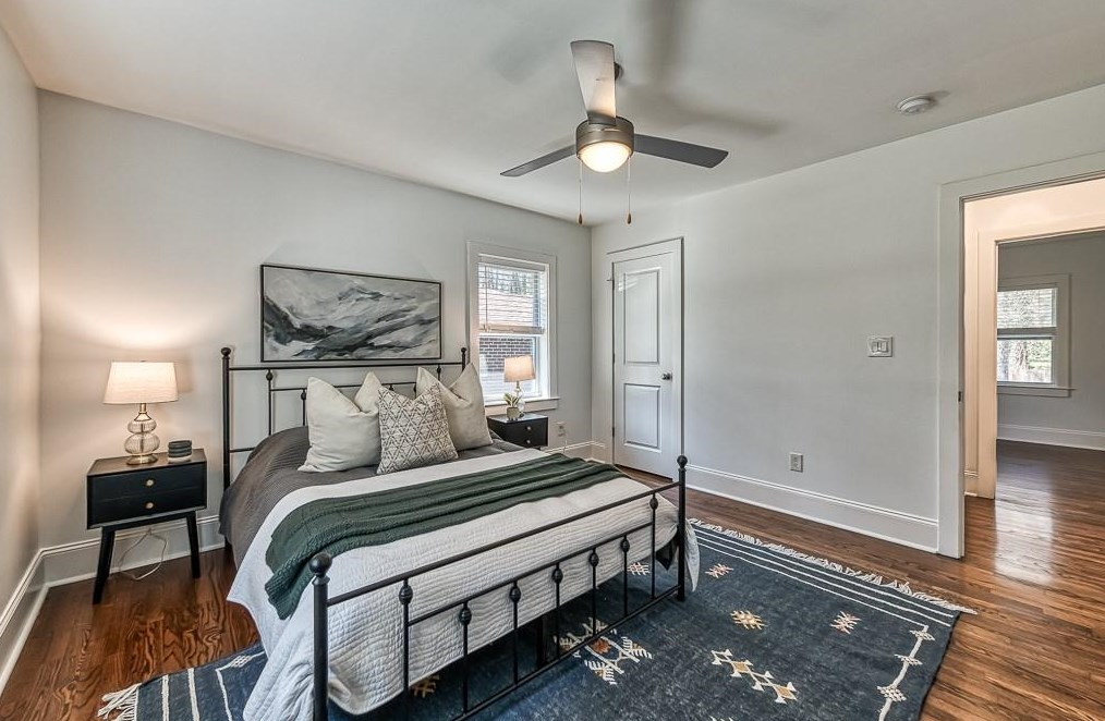 1842 Longdale Dr, Decatur GA  30032-5242 exterior