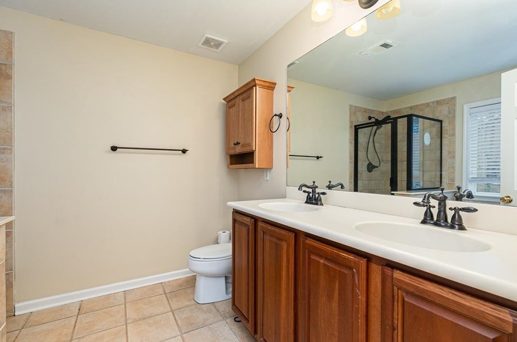 96 Autumn Creek Dr, Dallas GA  30157-7180 exterior