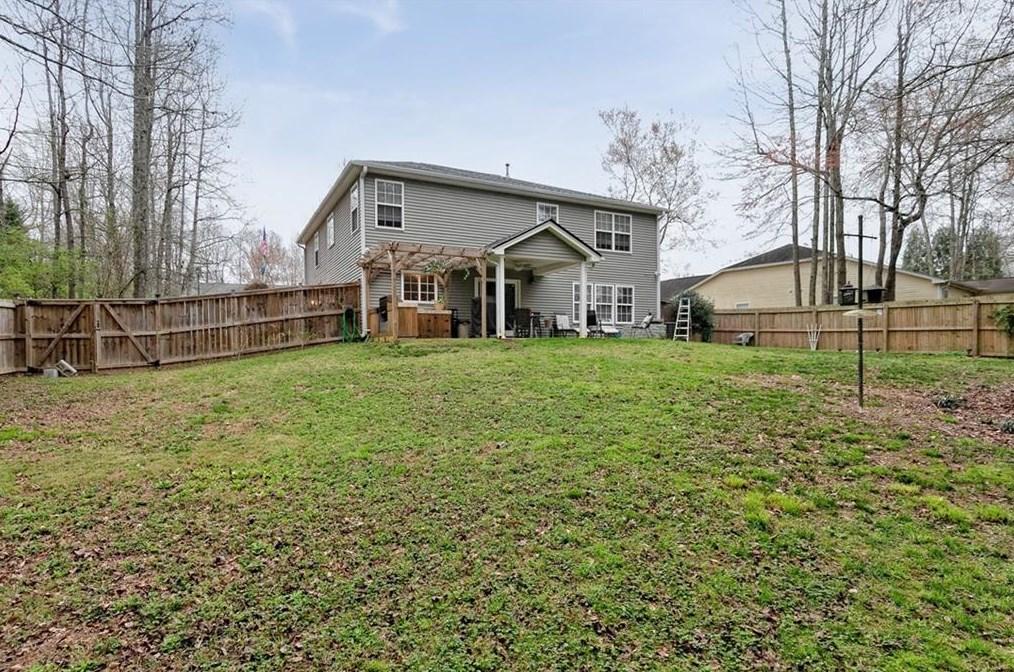 96 Autumn Creek Dr, Dallas GA  30157-7180 exterior