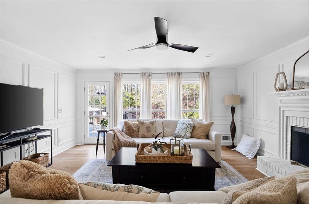 120 Barrow Downs, Alpharetta GA  30004-4013 exterior