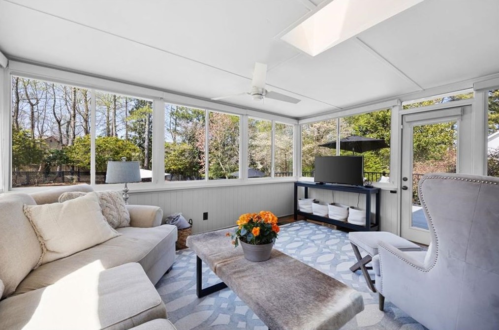 120 Barrow Downs, Alpharetta GA  30004-4013 exterior