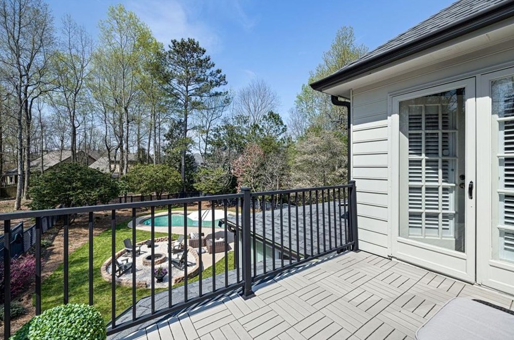 120 Barrow Downs, Alpharetta GA  30004-4013 exterior